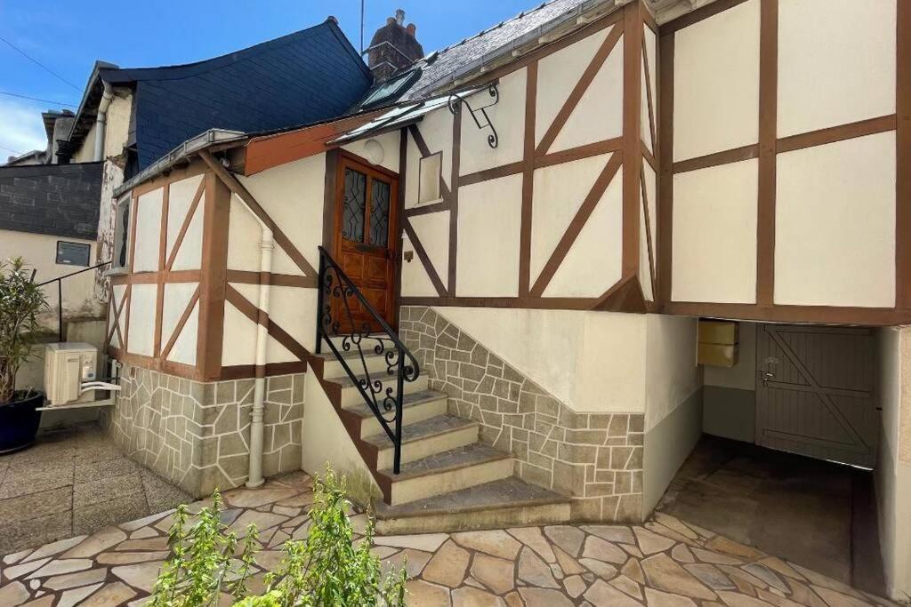 Centre-Ville : Maison De Charme - Secteur Calme Laval  Exteriér fotografie